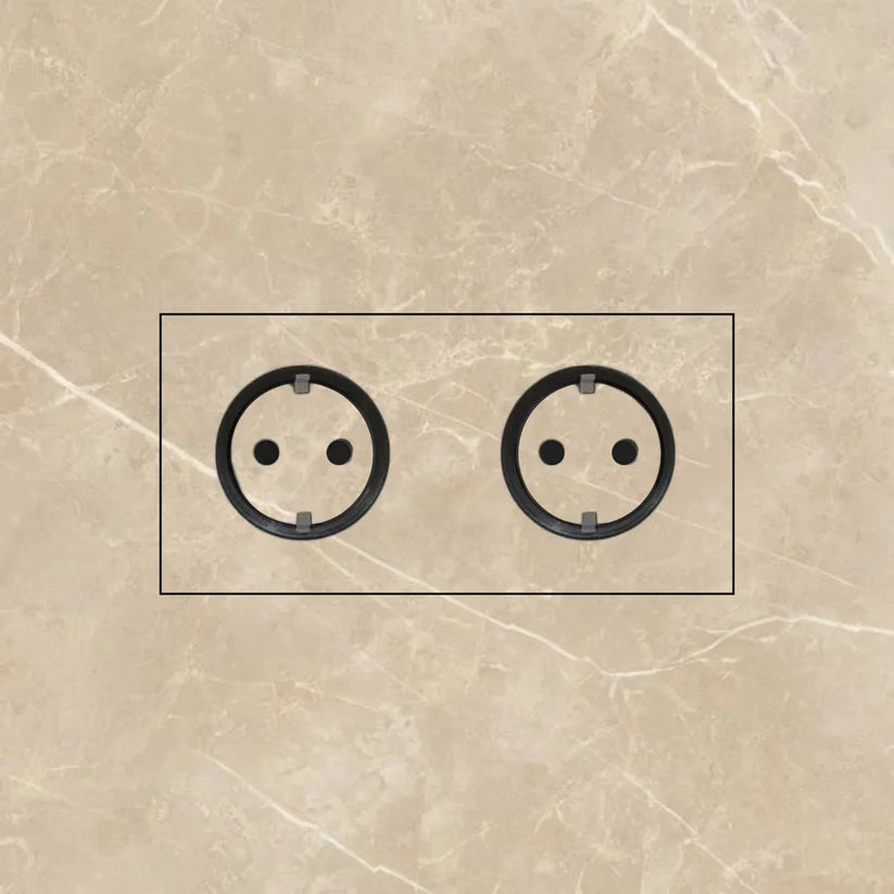 Enchufe invisible EDPLIT — Integración perfecta en superficies alicatadas